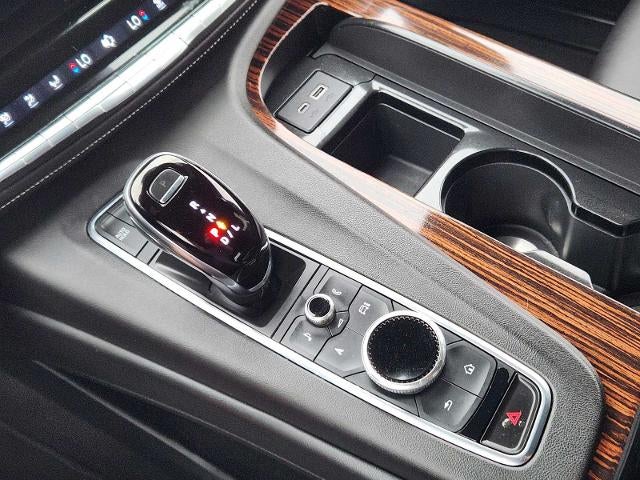 2022 Cadillac Escalade Luxury