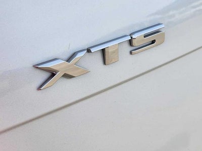 2016 Cadillac XTS Base