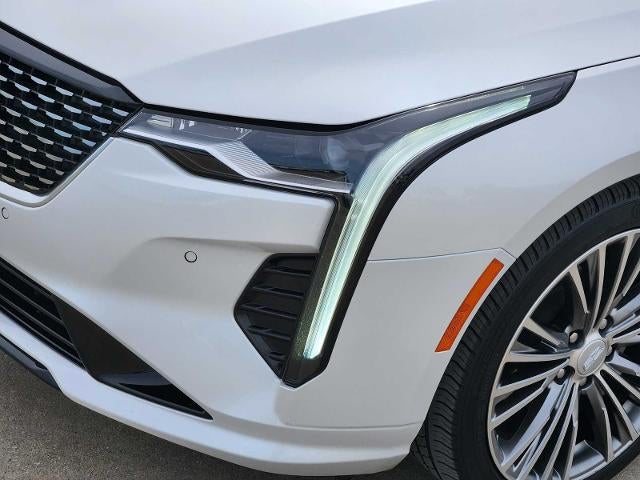 2024 Cadillac CT4 Premium Luxury