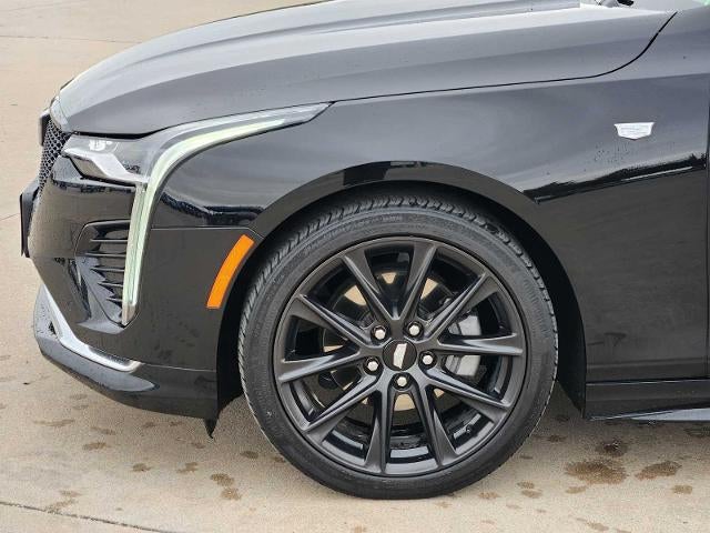 2023 Cadillac CT4 Sport