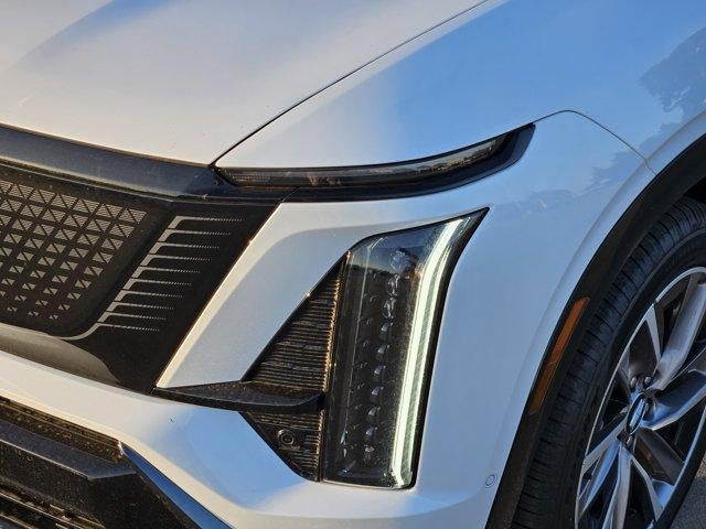 2027 Cadillac VISTIQ Sport
