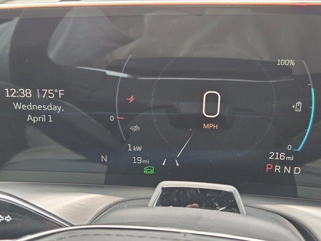 2026 Cadillac VISTIQ Platinum