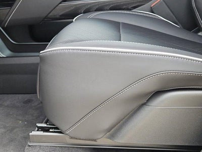 2026 Cadillac VISTIQ Platinum