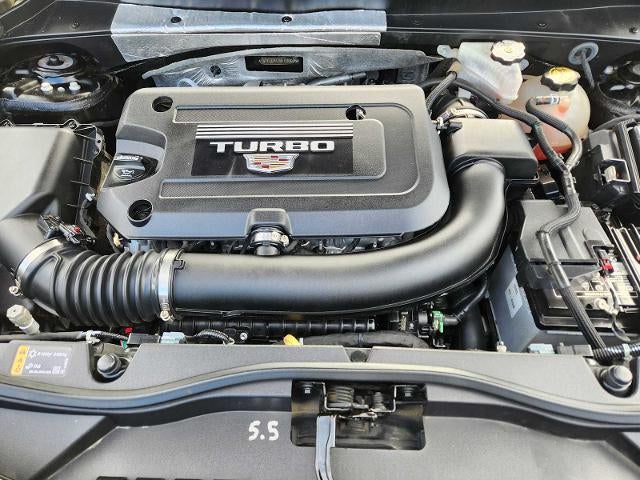 2021 Cadillac XT4 FWD Premium Luxury