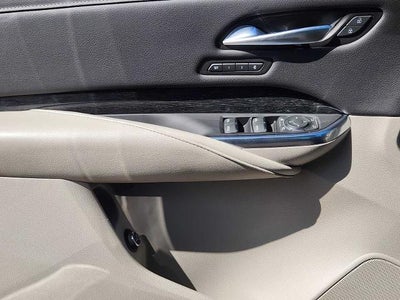 2023 Cadillac XT4 FWD Premium Luxury