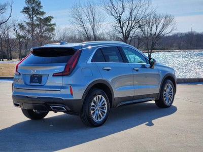 2024 Cadillac XT4 Premium Luxury