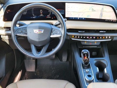 2025 Cadillac XT4 Premium Luxury
