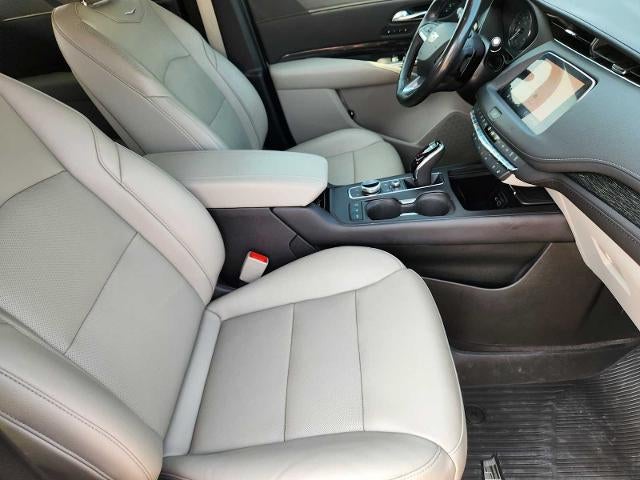 2020 Cadillac XT4 FWD Premium Luxury