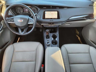 2023 Cadillac XT4 Premium Luxury