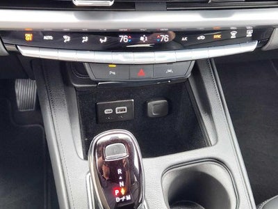 2025 Cadillac XT4 Premium Luxury