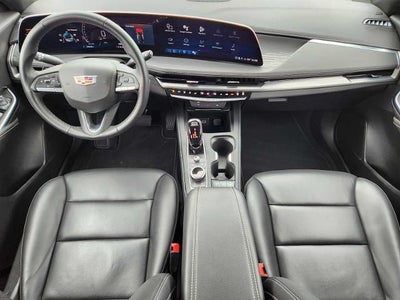 2025 Cadillac XT4 Premium Luxury