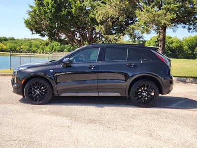 2024 Cadillac XT4 Sport