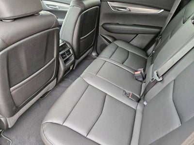 2026 Cadillac XT5 Luxury