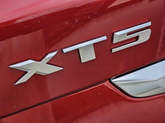 2026 Cadillac XT5 Luxury