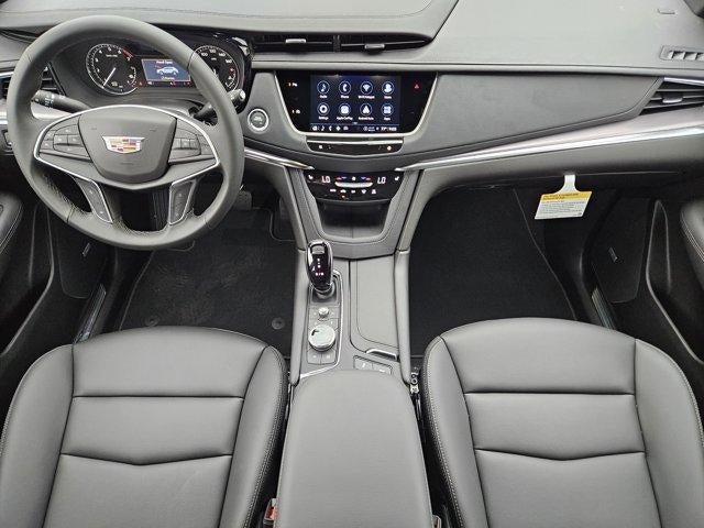 2026 Cadillac XT5 Luxury