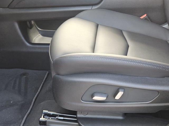 2026 Cadillac XT5 Luxury - Photo 18