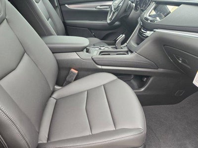 2025 Cadillac XT5 Luxury