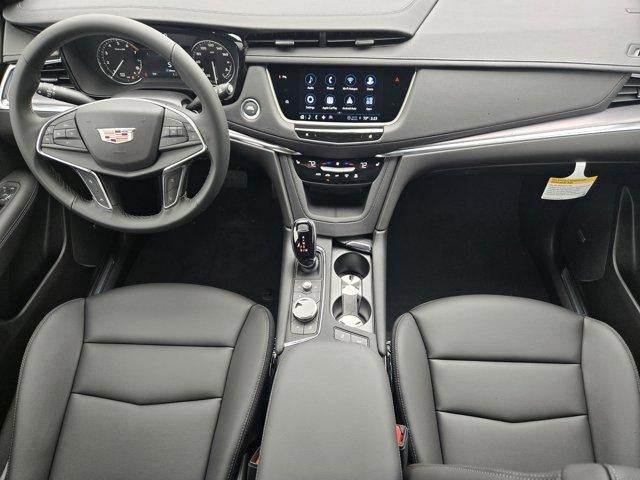 2025 Cadillac XT5 Luxury