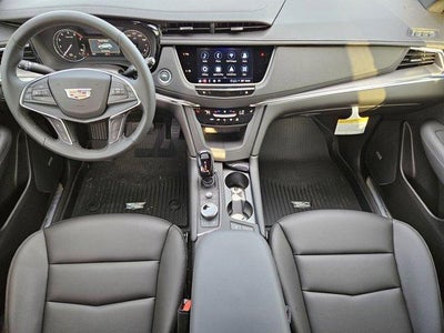 2026 Cadillac XT5 Luxury