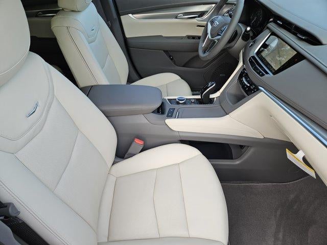 2026 Cadillac XT5 Premium Luxury - Photo 10