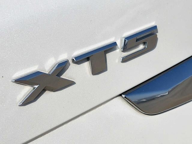 2022 Cadillac XT5 Sport