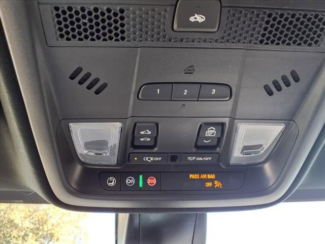 2025 Cadillac XT5 Sport