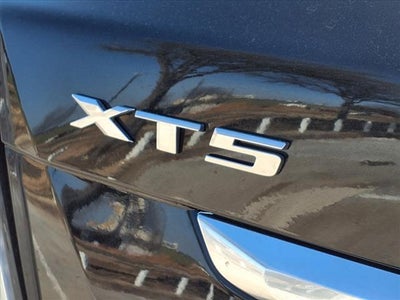 2025 Cadillac XT5 Sport