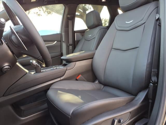 2025 Cadillac XT5 Sport