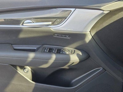 2026 Cadillac XT5 Sport