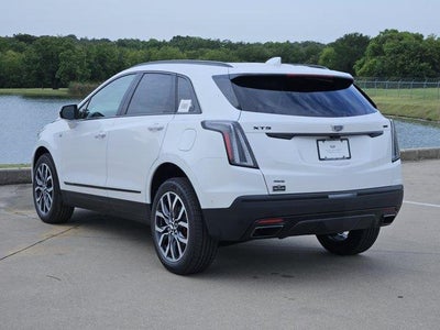2026 Cadillac XT5 Sport