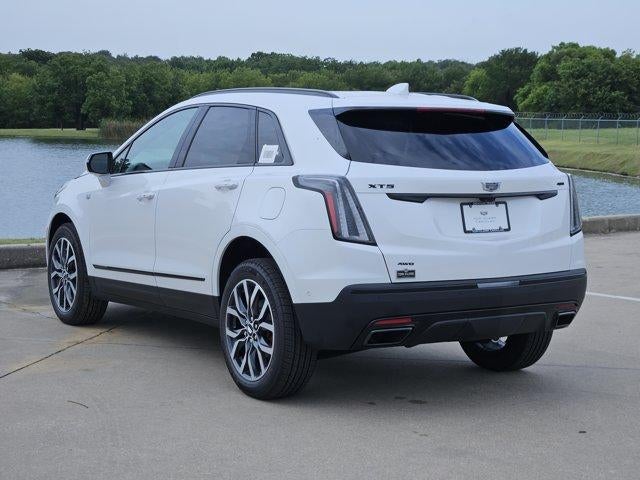 2026 Cadillac XT5 Sport