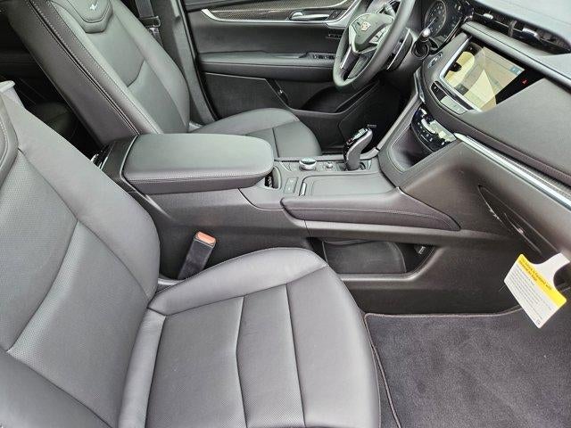 2026 Cadillac XT5 Sport