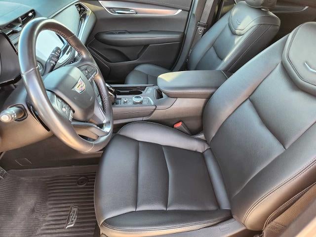 2024 Cadillac XT6 Luxury