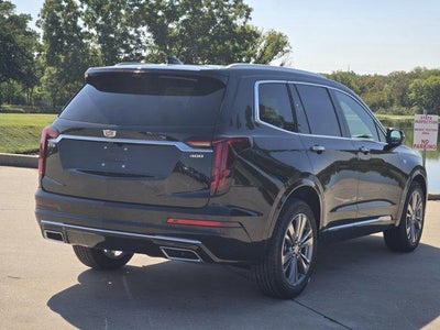 2025 Cadillac XT6 Premium Luxury
