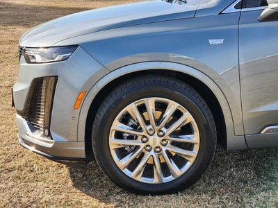 2023 Cadillac XT6 Premium Luxury