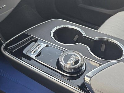 2025 Cadillac LYRIQ Luxury 1