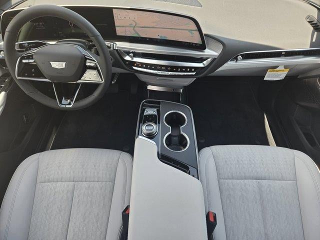 2025 Cadillac LYRIQ Luxury 1