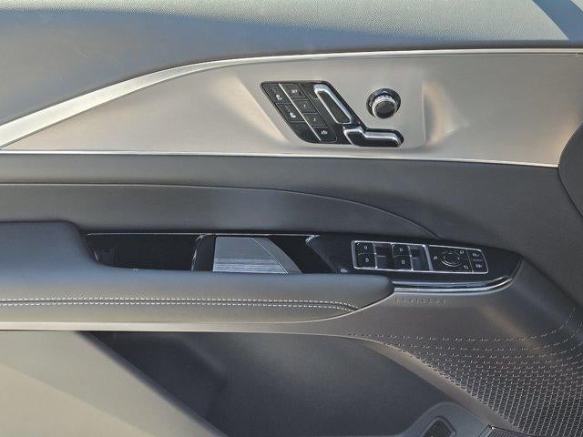2027 Cadillac LYRIQ Luxury