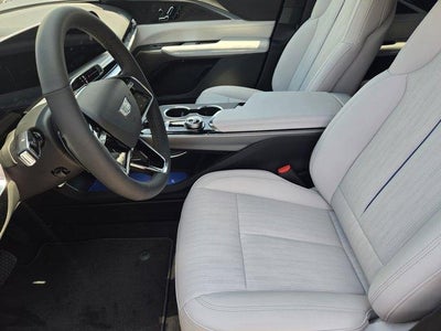 2025 Cadillac LYRIQ Luxury 1