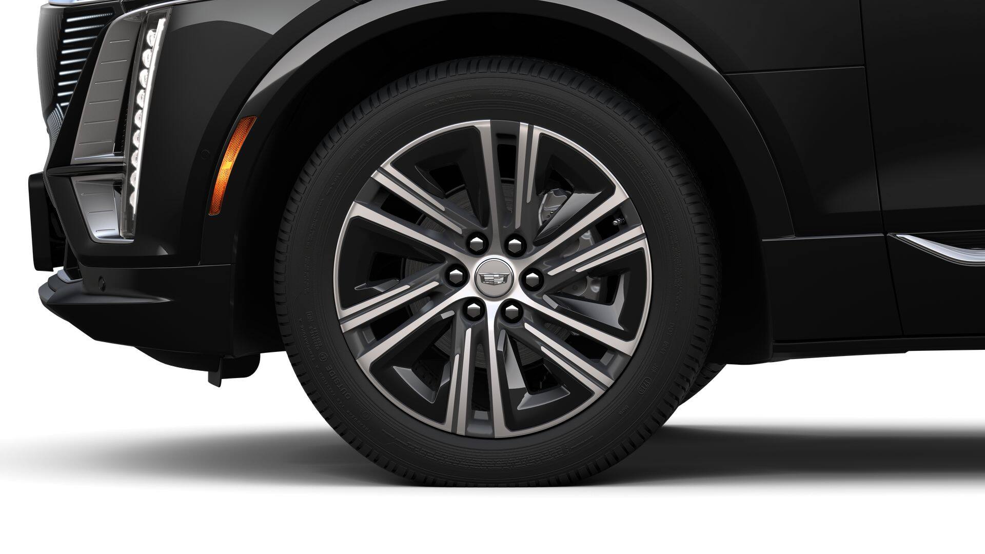 2025 Cadillac LYRIQ Luxury 1