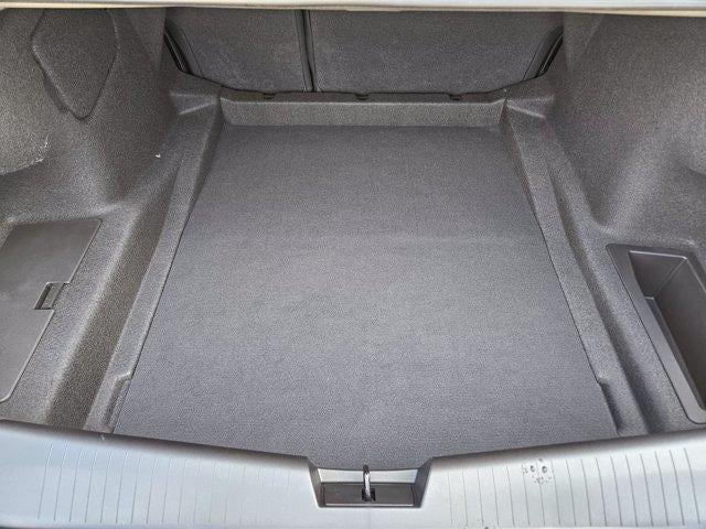 2026 Cadillac LYRIQ Luxury - Photo 22