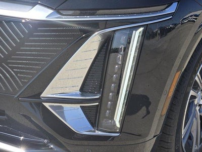 2025 Cadillac LYRIQ Luxury 2