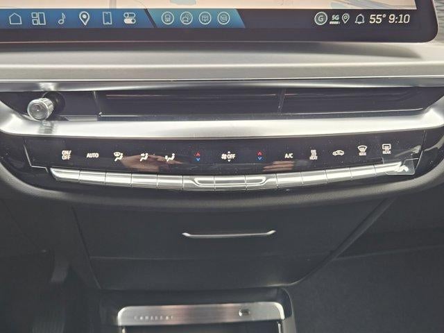 2026 Cadillac LYRIQ Premium Luxury