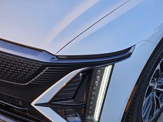 2027 Cadillac LYRIQ Sport