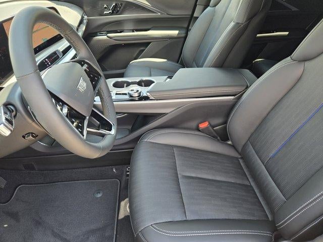 2025 Cadillac LYRIQ Sport 1