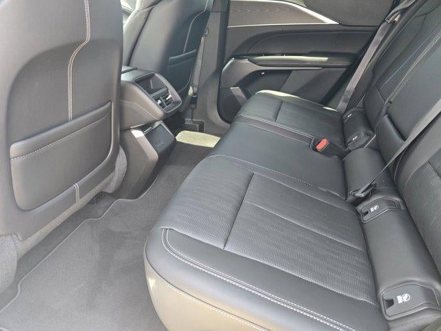 2025 Cadillac LYRIQ Sport 1