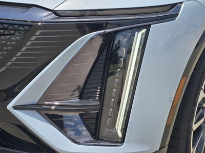 2025 Cadillac LYRIQ Sport 1