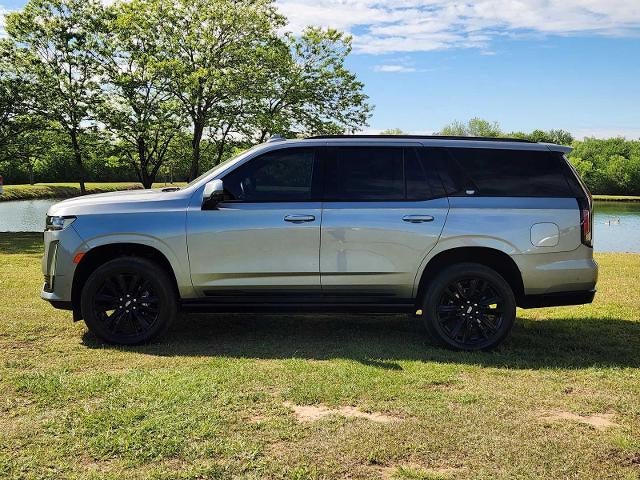 2024 Cadillac Escalade Sport