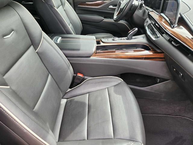 2023 Cadillac Escalade ESV 4WD Premium Luxury