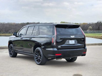 2023 Cadillac Escalade ESV Sport